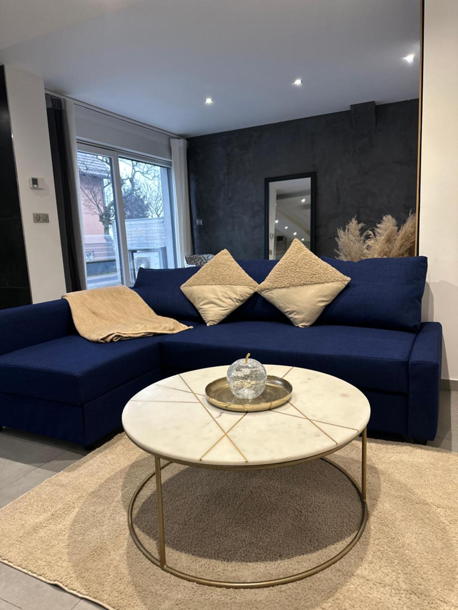 Apartment Grand Proche Colmar Au Calme Parking Wifi Wintzenheim
